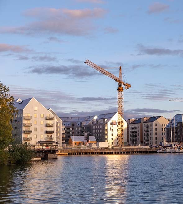 Ny praxis: Lägre moms vid nyproduktion i egen regi