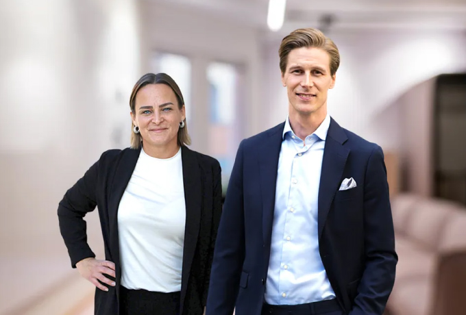 Två karriärvägar till delägarskap