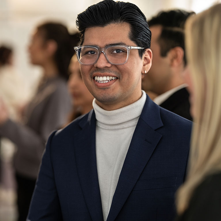 Utvecklas på Grant Thornton. Vi erbjuder karriärmöjligheter både för nyexaminerade och erfarna medarbetare.